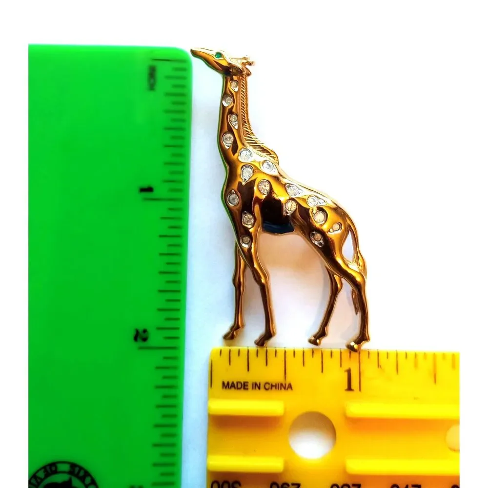 Vintage Swarovski Brooch crystal gold Tone Giraffe 2in x 1in signed green eye